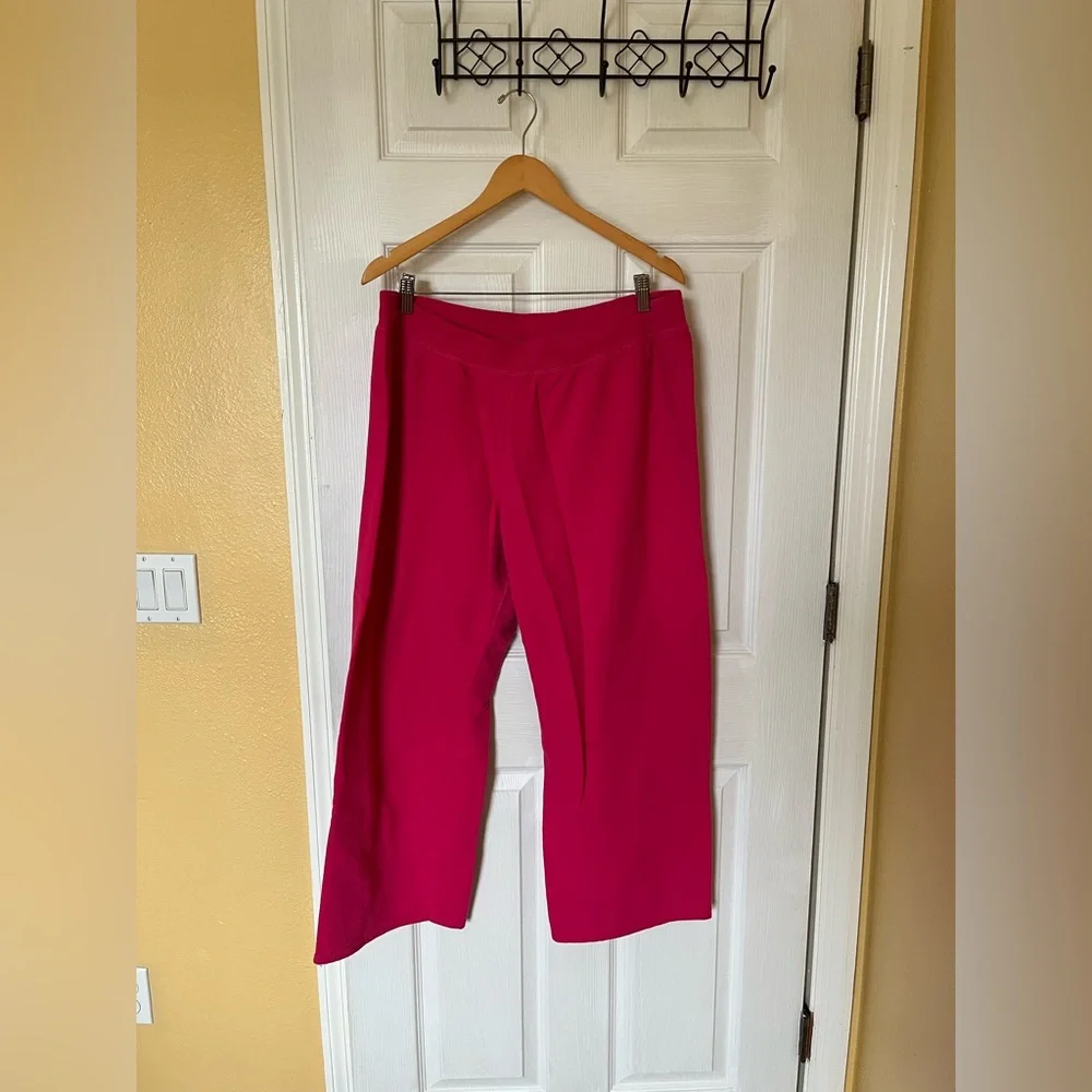 Pink Sweatpants - Picture 1 of 2